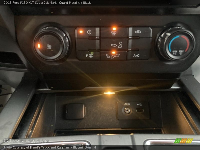 Guard Metallic / Black 2015 Ford F150 XLT SuperCab 4x4