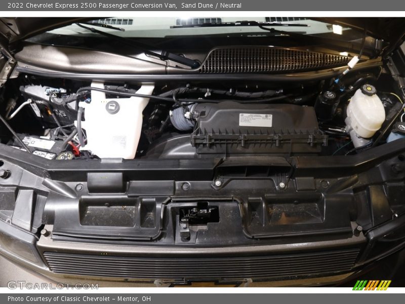  2022 Express 2500 Passenger Conversion Van Engine - 6.6 Liter DI OHV 16-Valve VVT V8