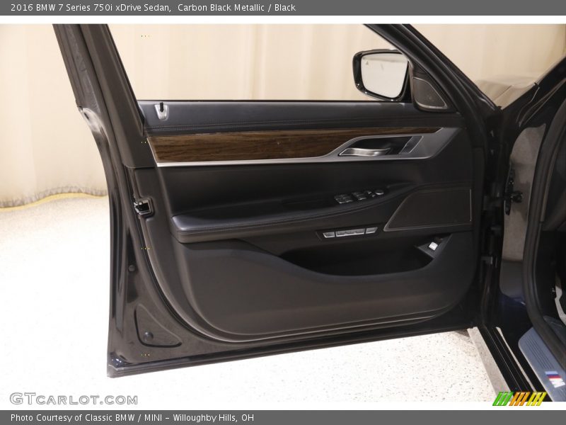 Carbon Black Metallic / Black 2016 BMW 7 Series 750i xDrive Sedan