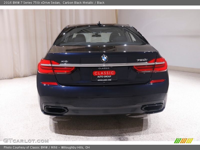 Carbon Black Metallic / Black 2016 BMW 7 Series 750i xDrive Sedan