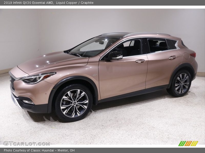 Front 3/4 View of 2019 QX30 Essential AWD