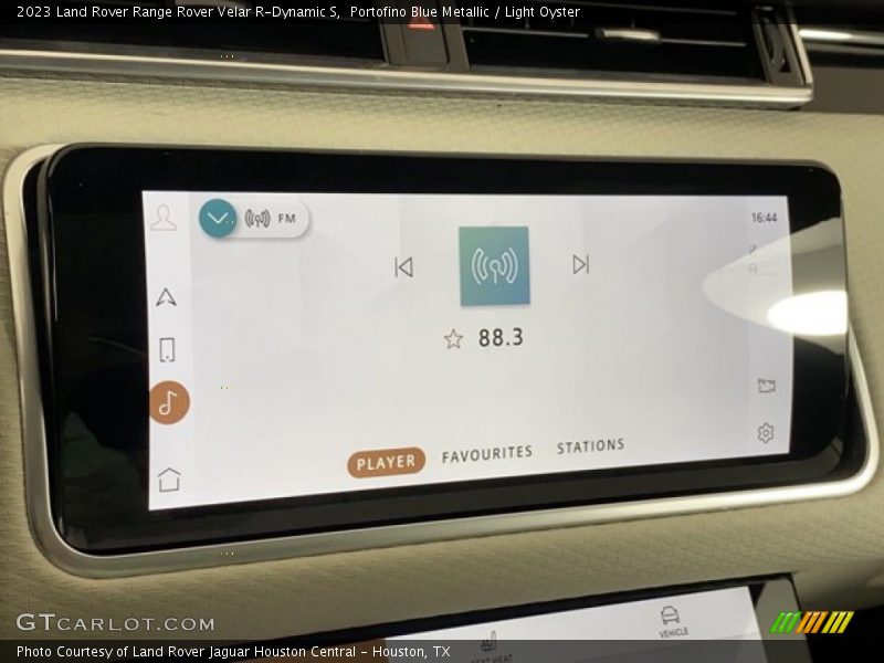 Portofino Blue Metallic / Light Oyster 2023 Land Rover Range Rover Velar R-Dynamic S