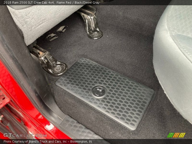Flame Red / Black/Diesel Gray 2018 Ram 2500 SLT Crew Cab 4x4