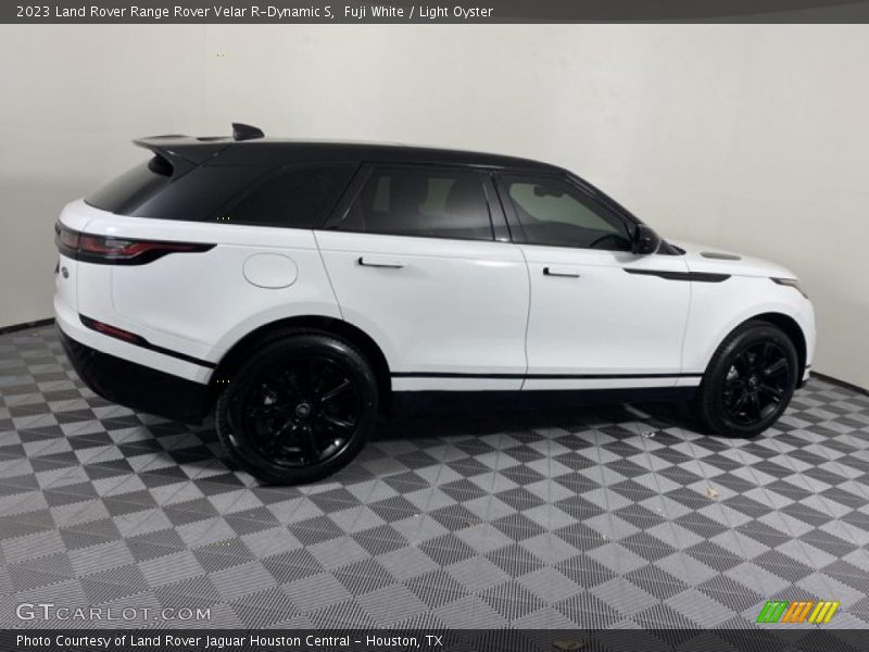 Fuji White / Light Oyster 2023 Land Rover Range Rover Velar R-Dynamic S