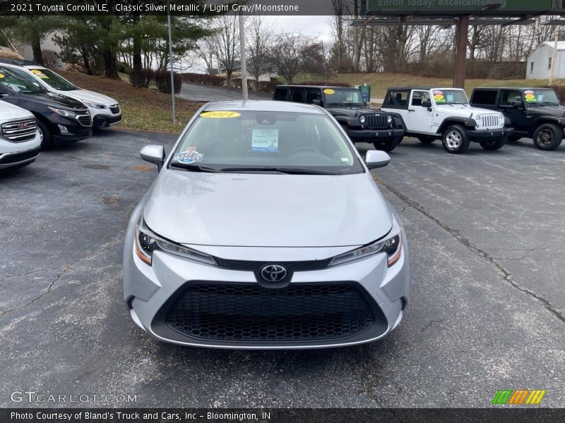 Classic Silver Metallic / Light Gray/Moonstone 2021 Toyota Corolla LE