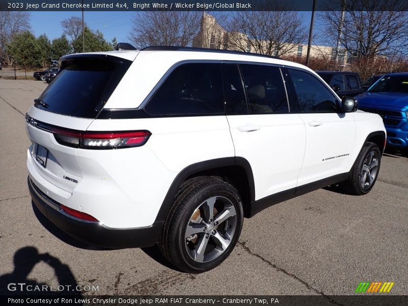 Bright White / Wicker Beige/Global Black 2023 Jeep Grand Cherokee Limited 4x4