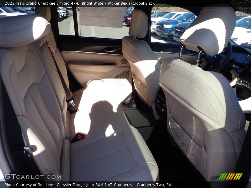 Bright White / Wicker Beige/Global Black 2023 Jeep Grand Cherokee Limited 4x4