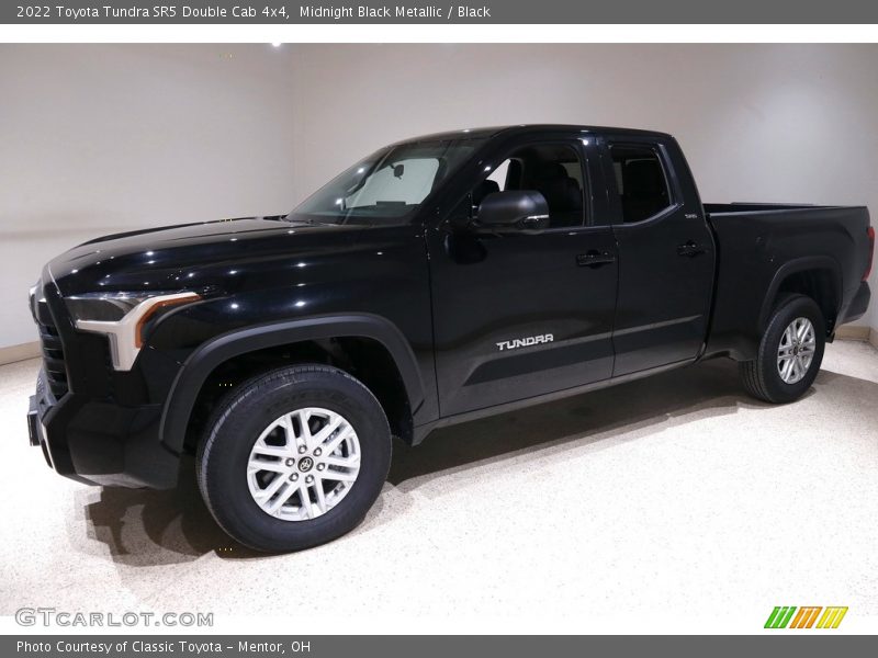 Front 3/4 View of 2022 Tundra SR5 Double Cab 4x4