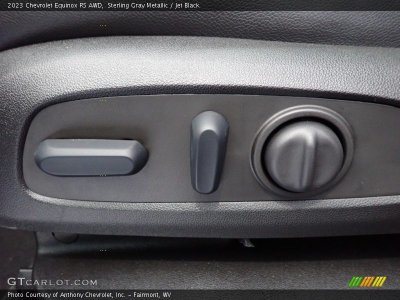 Sterling Gray Metallic / Jet Black 2023 Chevrolet Equinox RS AWD