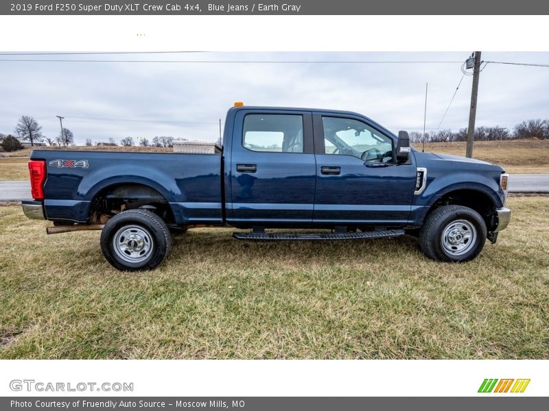Blue Jeans / Earth Gray 2019 Ford F250 Super Duty XLT Crew Cab 4x4