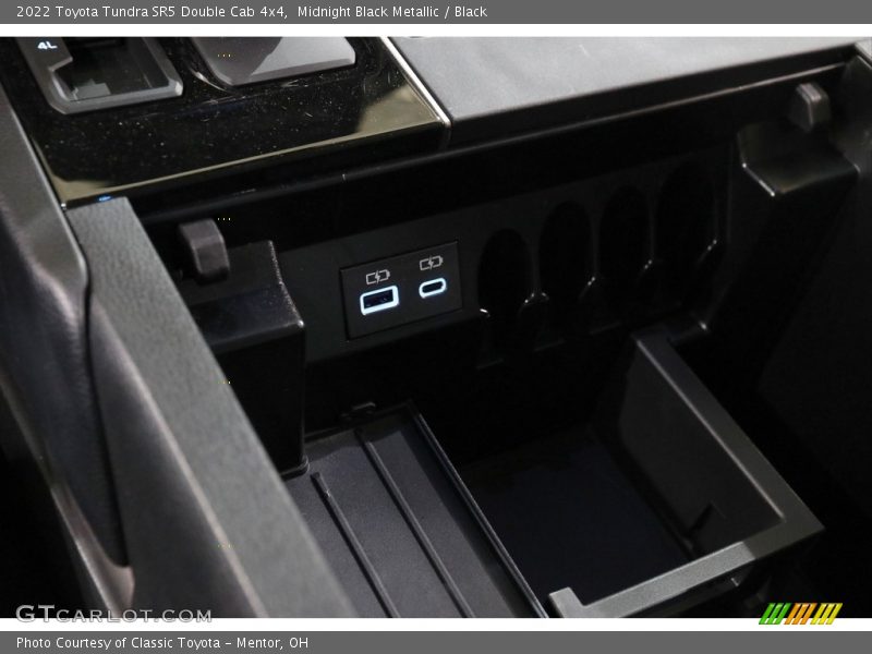 Midnight Black Metallic / Black 2022 Toyota Tundra SR5 Double Cab 4x4