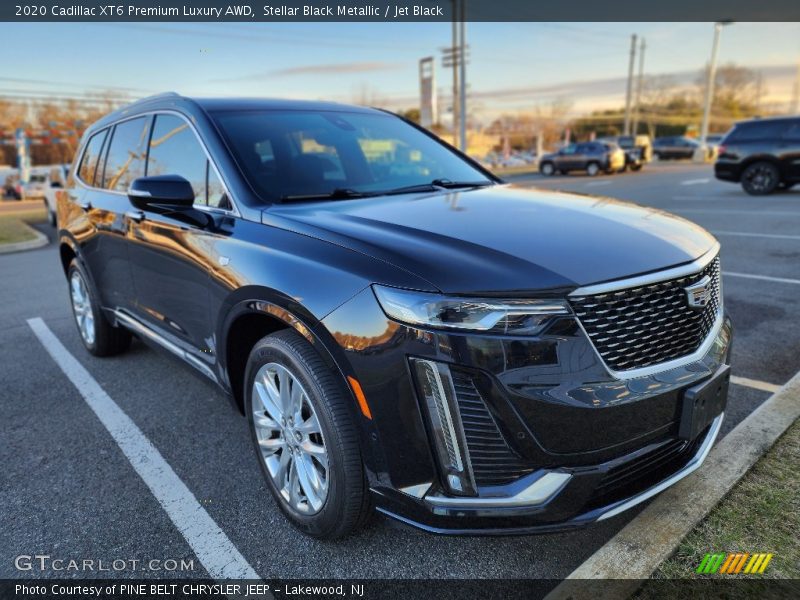Front 3/4 View of 2020 XT6 Premium Luxury AWD