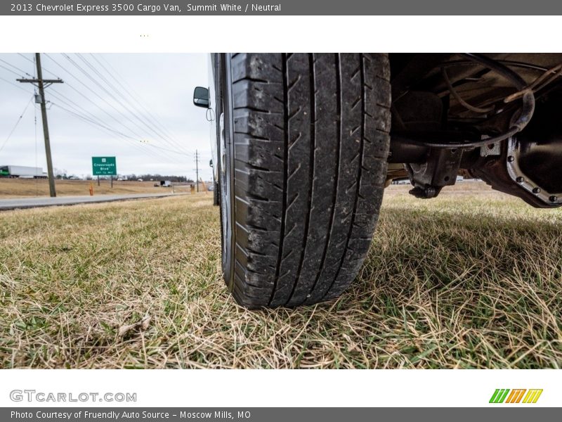 Summit White / Neutral 2013 Chevrolet Express 3500 Cargo Van