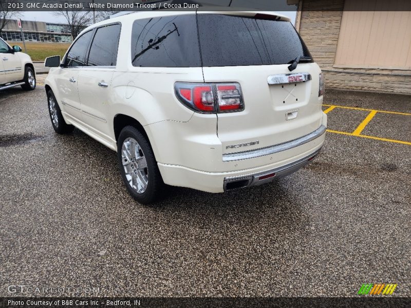 White Diamond Tricoat / Cocoa Dune 2013 GMC Acadia Denali