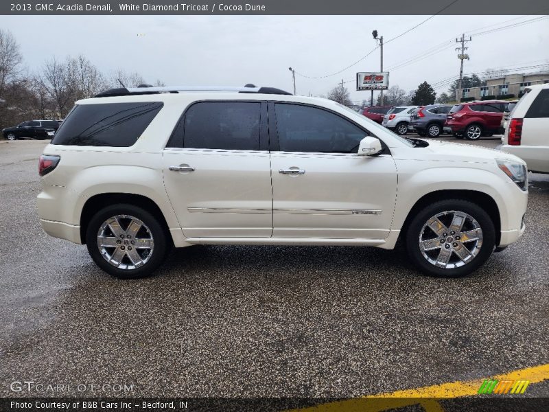 White Diamond Tricoat / Cocoa Dune 2013 GMC Acadia Denali