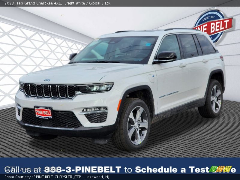 Bright White / Global Black 2023 Jeep Grand Cherokee 4XE