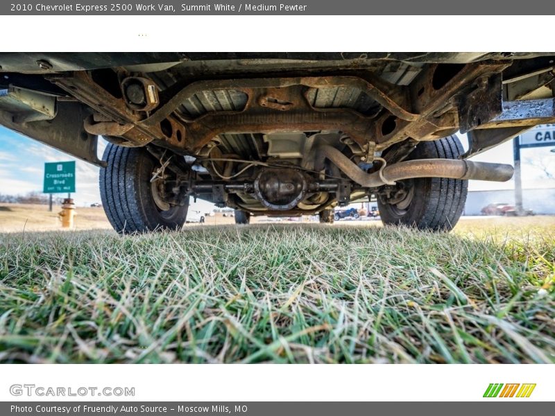 Summit White / Medium Pewter 2010 Chevrolet Express 2500 Work Van