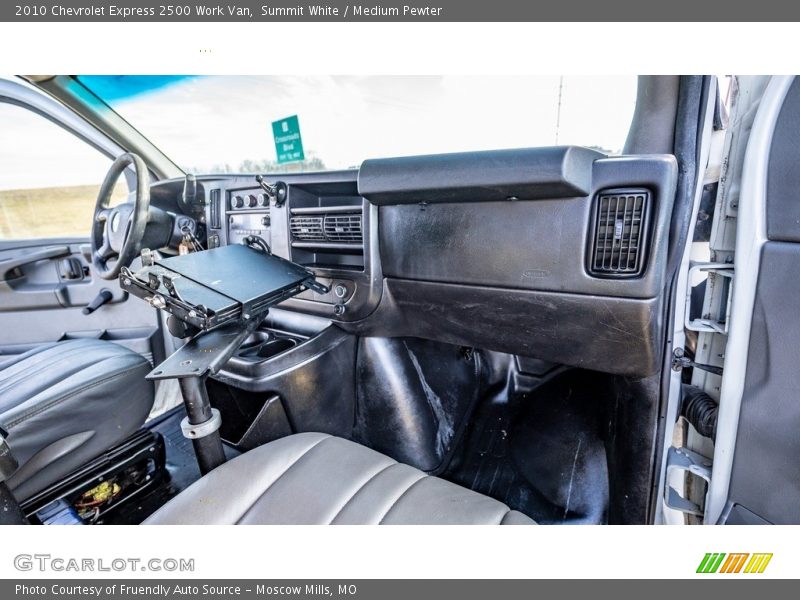 Summit White / Medium Pewter 2010 Chevrolet Express 2500 Work Van