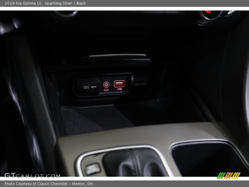 Sparkling Silver / Black 2019 Kia Optima LX