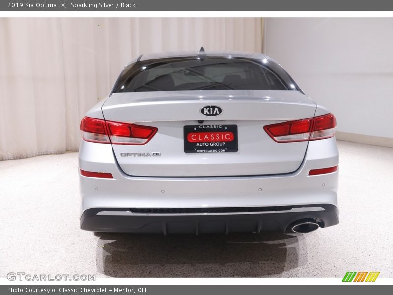 Sparkling Silver / Black 2019 Kia Optima LX