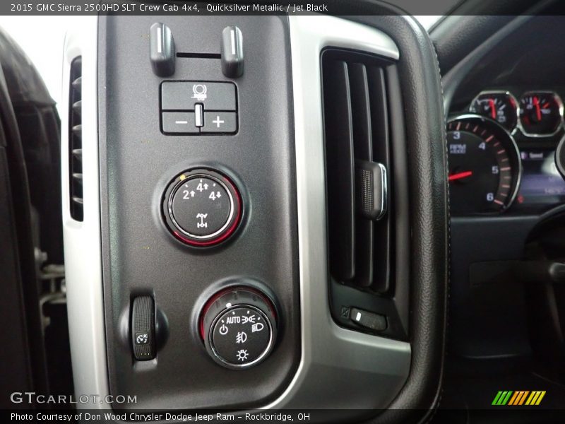 Controls of 2015 Sierra 2500HD SLT Crew Cab 4x4