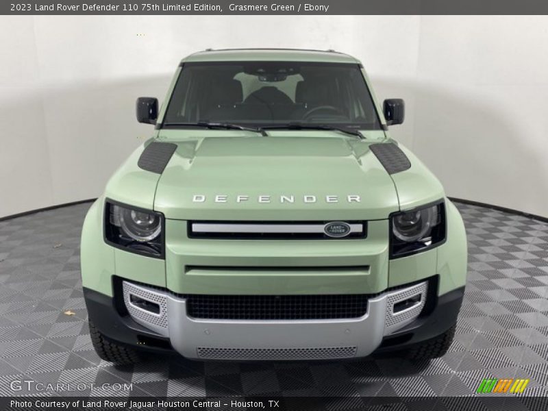  2023 Defender 110 75th Limited Edition Grasmere Green