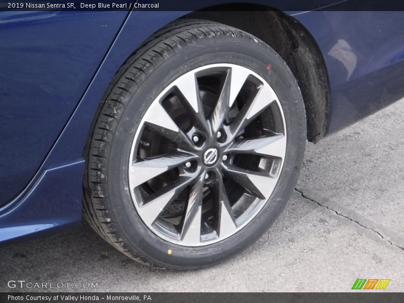 Deep Blue Pearl / Charcoal 2019 Nissan Sentra SR