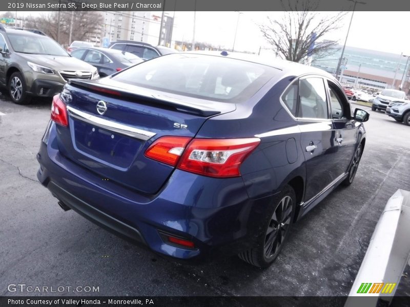 Deep Blue Pearl / Charcoal 2019 Nissan Sentra SR