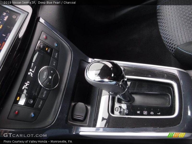 Deep Blue Pearl / Charcoal 2019 Nissan Sentra SR