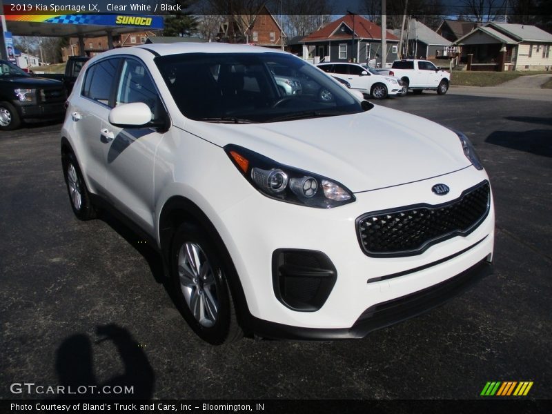 Clear White / Black 2019 Kia Sportage LX