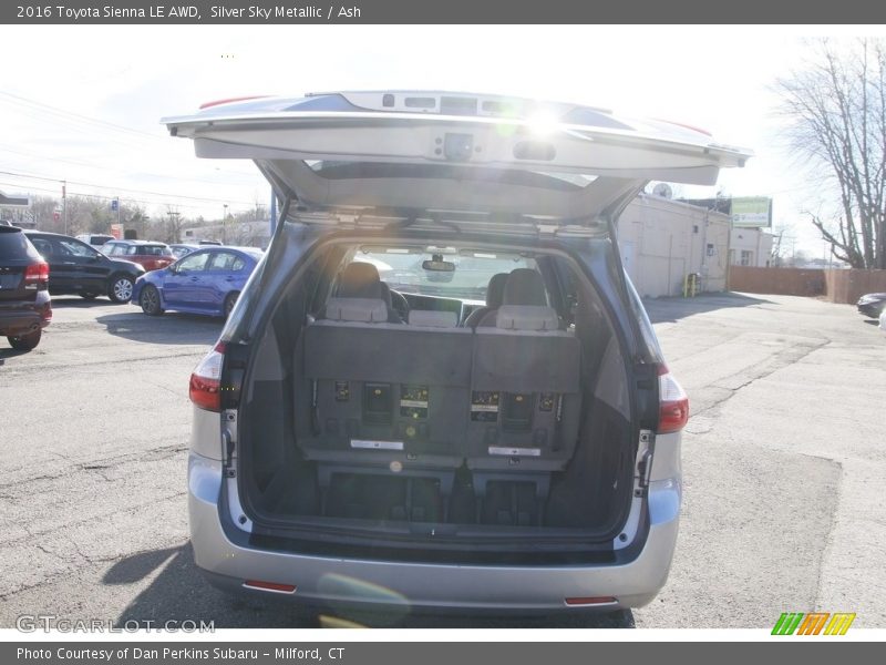 Silver Sky Metallic / Ash 2016 Toyota Sienna LE AWD