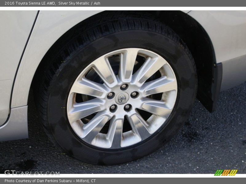 Silver Sky Metallic / Ash 2016 Toyota Sienna LE AWD