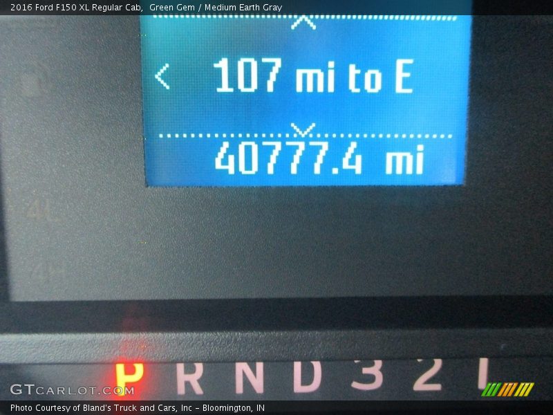 Green Gem / Medium Earth Gray 2016 Ford F150 XL Regular Cab