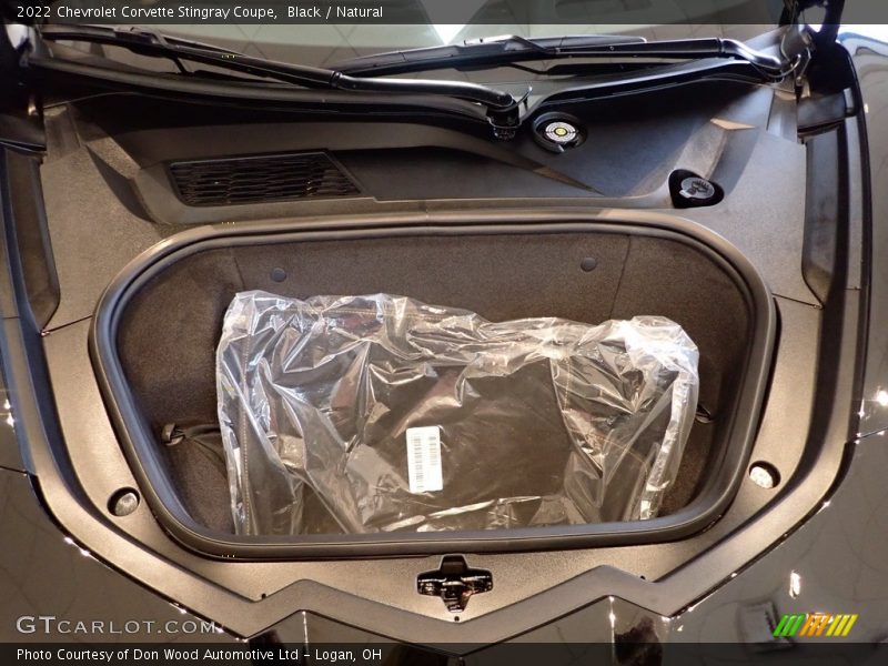  2022 Corvette Stingray Coupe Trunk