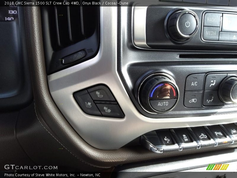Onyx Black / Cocoa/­Dune 2018 GMC Sierra 1500 SLT Crew Cab 4WD