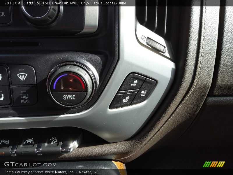 Onyx Black / Cocoa/­Dune 2018 GMC Sierra 1500 SLT Crew Cab 4WD