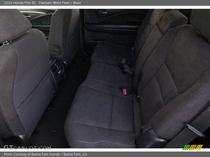 Platinum White Pearl / Black 2020 Honda Pilot EX