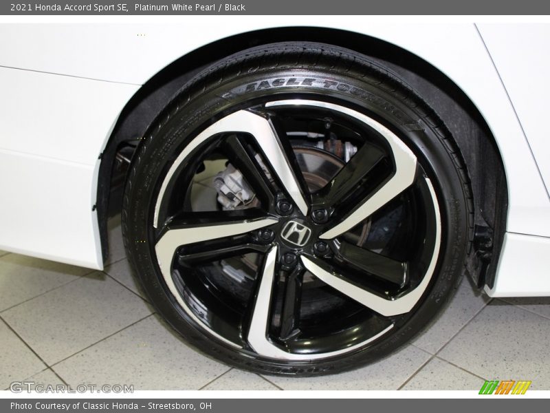 Platinum White Pearl / Black 2021 Honda Accord Sport SE