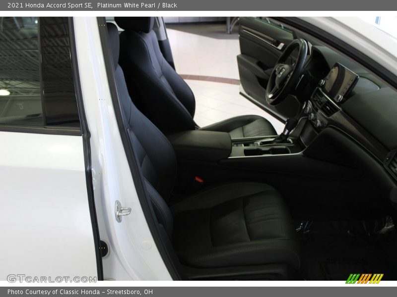 Platinum White Pearl / Black 2021 Honda Accord Sport SE