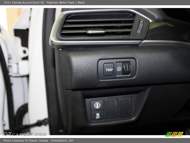 Platinum White Pearl / Black 2021 Honda Accord Sport SE