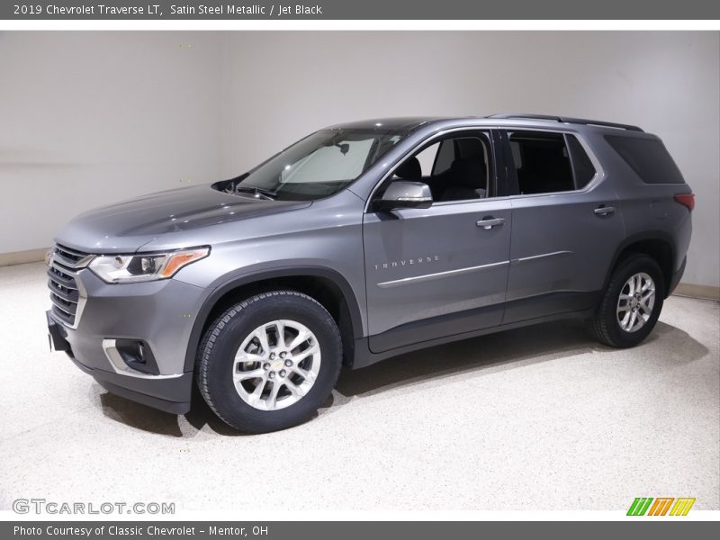Satin Steel Metallic / Jet Black 2019 Chevrolet Traverse LT