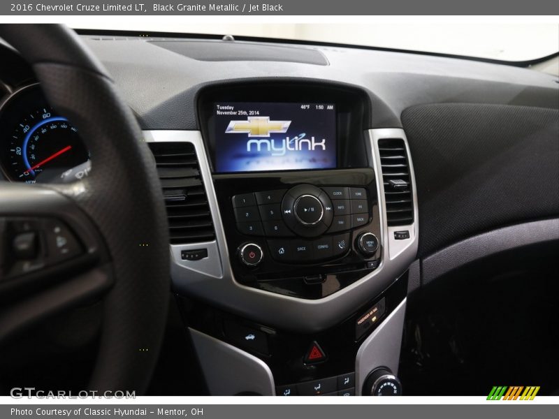 Black Granite Metallic / Jet Black 2016 Chevrolet Cruze Limited LT