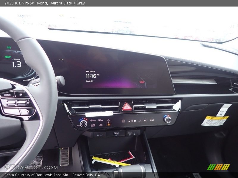 Aurora Black / Gray 2023 Kia Niro SX Hybrid