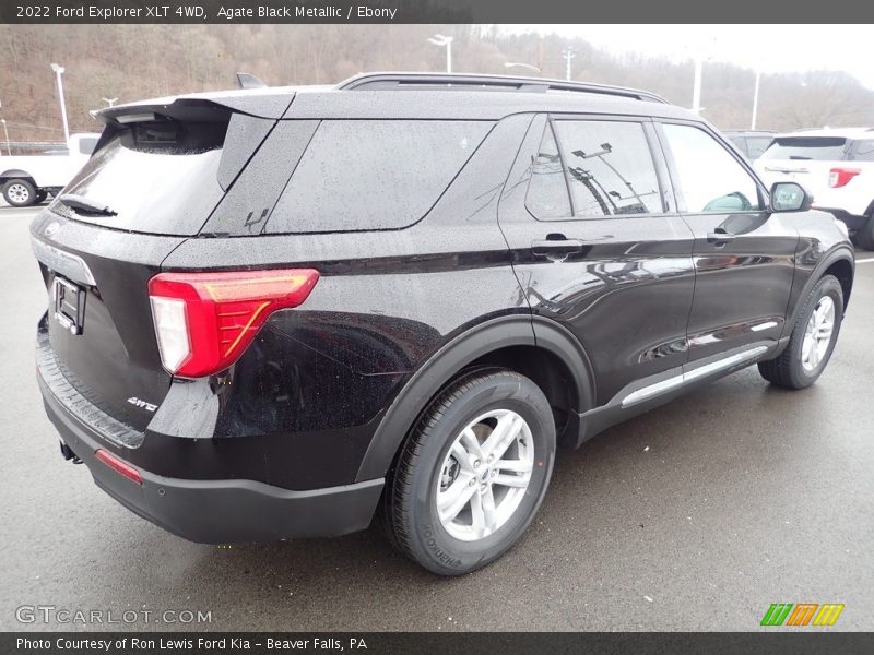 Agate Black Metallic / Ebony 2022 Ford Explorer XLT 4WD