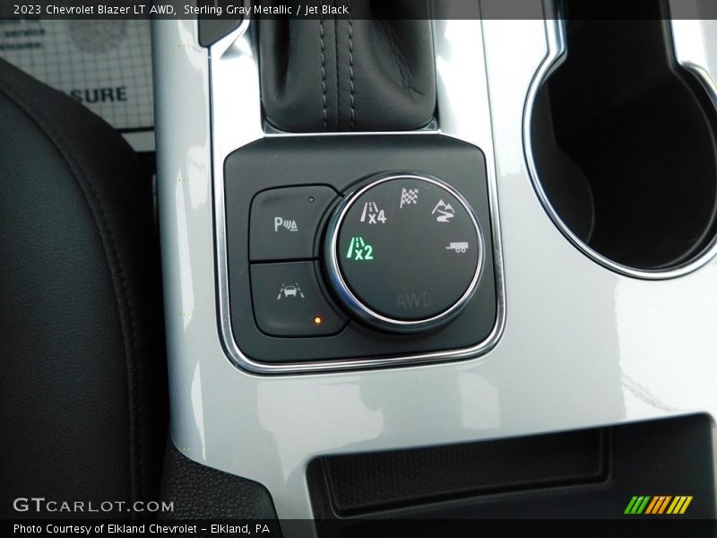 Sterling Gray Metallic / Jet Black 2023 Chevrolet Blazer LT AWD