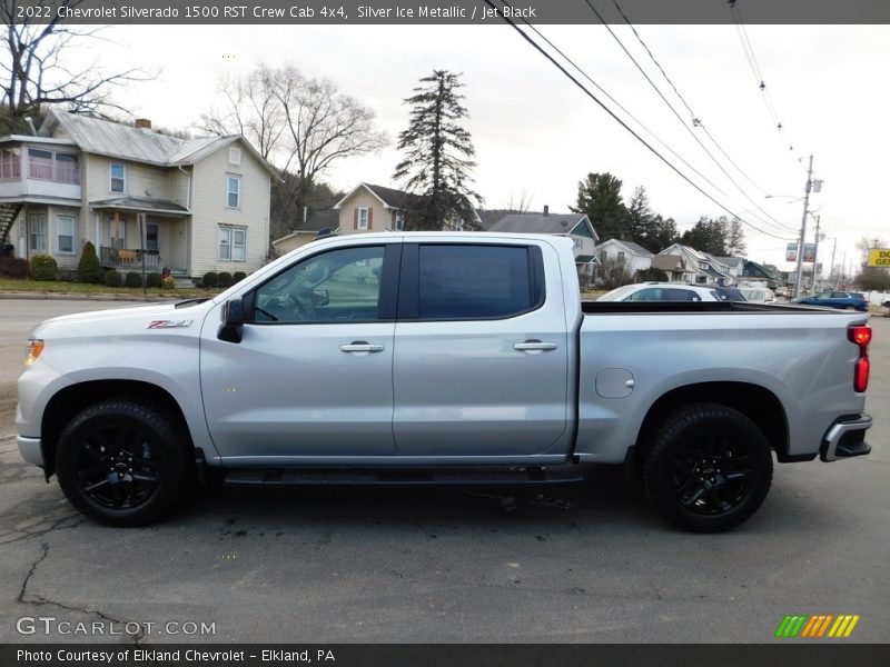 Silver Ice Metallic / Jet Black 2022 Chevrolet Silverado 1500 RST Crew Cab 4x4