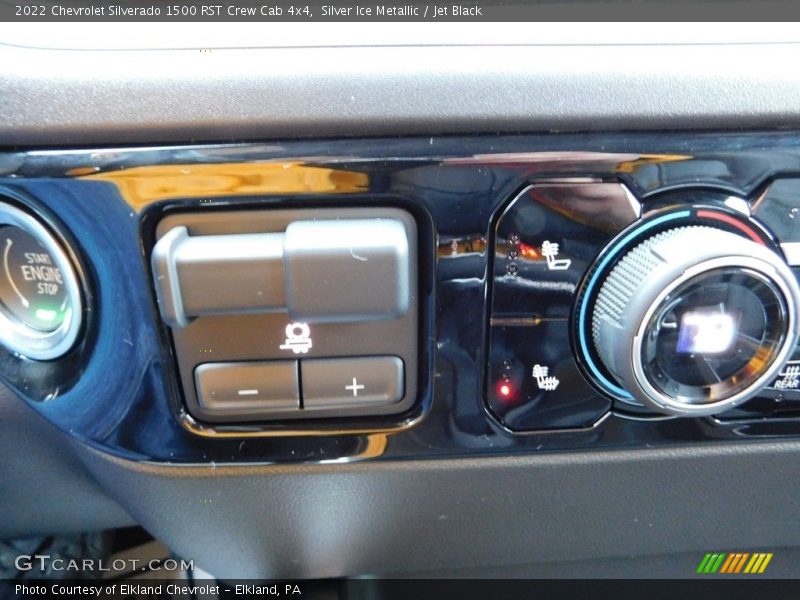 Silver Ice Metallic / Jet Black 2022 Chevrolet Silverado 1500 RST Crew Cab 4x4
