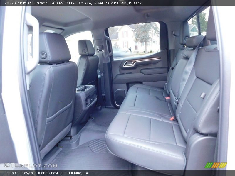 Silver Ice Metallic / Jet Black 2022 Chevrolet Silverado 1500 RST Crew Cab 4x4