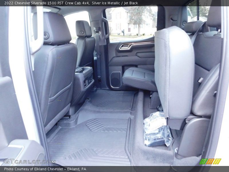 Silver Ice Metallic / Jet Black 2022 Chevrolet Silverado 1500 RST Crew Cab 4x4