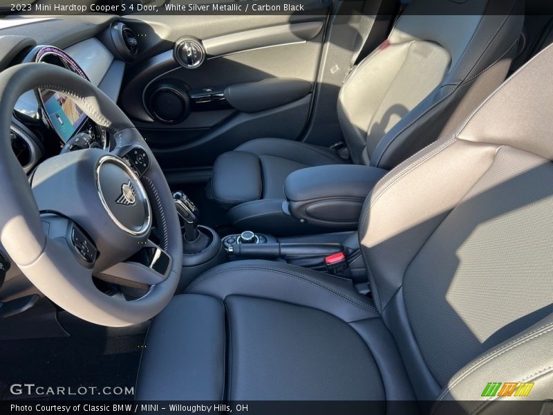 White Silver Metallic / Carbon Black 2023 Mini Hardtop Cooper S 4 Door